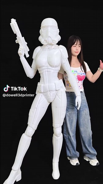 3D Print a Star Wars Female Guard with Dowell 3D Printer