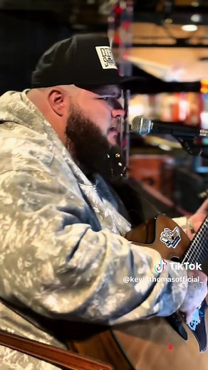 Tonight: Live Performance at The King of Clubs, Columbus
