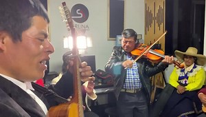 373K views · 5.7K reactions | Dejamos un pequeño recuerdo de la inauguración de nuestro estudio de grabación, gracias a nuestros compañeros del arte por compartir tan bello momento… Gracias totales Jhampier Paredes Enrique Esquerre Marcos Villanueva Valverde Los Compadres Etc Calderon Acosta Claudio Monzon Vargas Melvin Cesar Mariñas Ticlio Giancarlos Rios Valverde Juan Ruperto Briceño Baylon Ricardo Campos Celso Baltazar | Jilguero Huamachuquino | Facebook