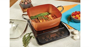527K views · 2.6K shares | Our Family-Sized Square Pan Just Got Bigger! Prep, cook & serve in Copper Chef XL: Get 60% more non-stick cooking space & eliminate messy clean-up! | Copper Chef | Facebook