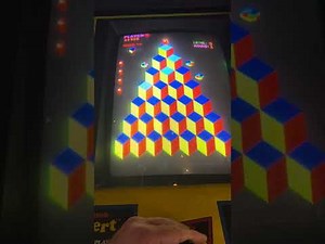 Q*bert (1982) -- Level 1 to 5 (PERFECT PLAYTHROUGH)