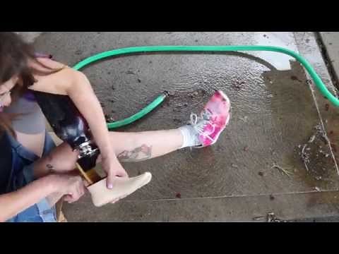 AmputeeOT: How to clean your prosthetic leg