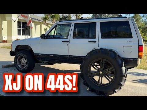 STOCK JEEP CHEROKEE ON 44S! 😂