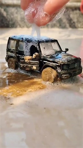 Car mud washing after off-road 💦💧| Mercedes Benz G-Wagon | Diecast scale model cars drift कार धुलाई