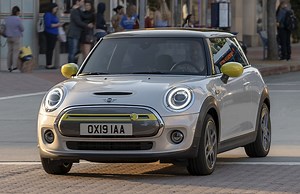 Wireless Apple CarPlay on Mini Cooper, how to connect