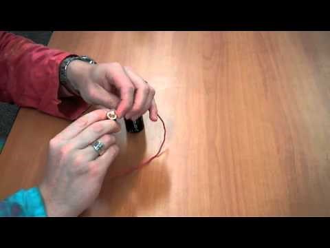 Simple Circuit: a fun, at-home science experiment