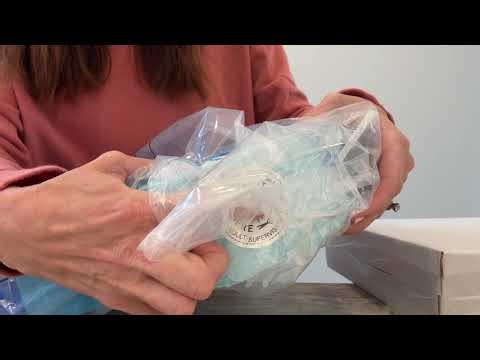 BLUE PANDA Ombre Blue Pull String Pinata- what I like about this and how it looks up close