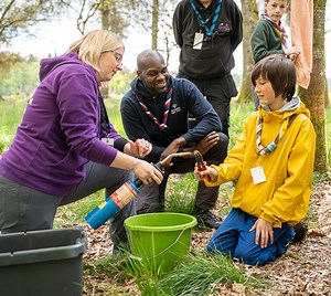 Throwback to Highland Adventure Camp in Auchterarder! ⛰️ Chief Scout Dwayne Fields joined Highland Adventure campers to share his inspiring journey and a powerful message about making Scouting accessible to every young person. His passion for the outdoors and youth empowerment shone through during his first visit to Scotland. 🌍✨ A huge THANK YOU to all the amazing volunteers who make events like this possible. Your dedication, energy, and support are what bring the spirit of Scouting to life! �