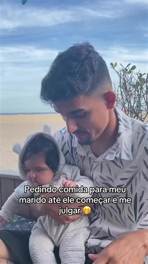 Pedido de Comida Deliciosa e Drinks Engraçados