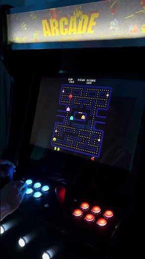 Arcade Machine – Day 3 🎮🟡Pac-Man on a real arcade machine — pure nostalgia, gameplay.
