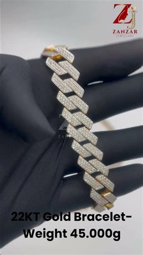 Chain & bracelet — Double the Shine and One Bold Statement ✨!