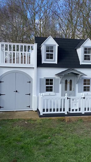 The deluxe mansion 🏠 #playhouse #playhome #garden #tinytownplayhomes #gardenproject #woodwork #kids #kidsoftiktok #kidstoys #playground #play #fyp #tinyhome #house #wendyhousegoals #wendyhouse #tinytown #uk #summer #spring