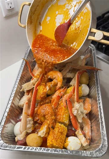 Seafood Boil Recipe: Garlic Butter Cajun Seafood Feast