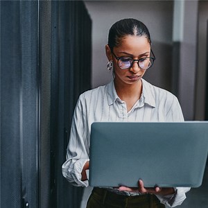 The dynamic forces behind data center re-transformation | IBM