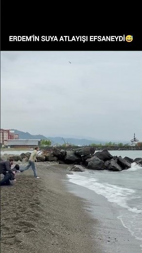 Erdem's Jump Into the Water Was Legendary - This Sea Will Overflow Episode 29 - Behind the Scenes...