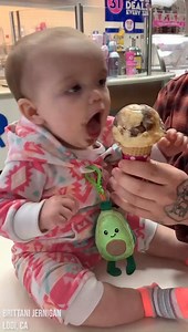 TOO CUTE - When 9-month-old Blakely got her first taste of ice cream, she instantly fell in love! 🍦😂 STORY: https://bit.ly/38rRsJY | WSVN-TV