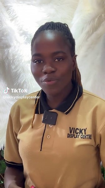 Vicky Display Center: Your Destination for Stylish Tables