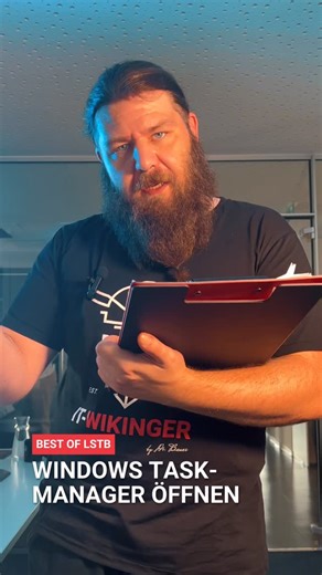 LET'S SKIP THE BLA on Instagram: "Windows Task-Manager öffnen . #drbauer #letsskipthebla #comedy #office #viral #sketch #büro #agentur #it"