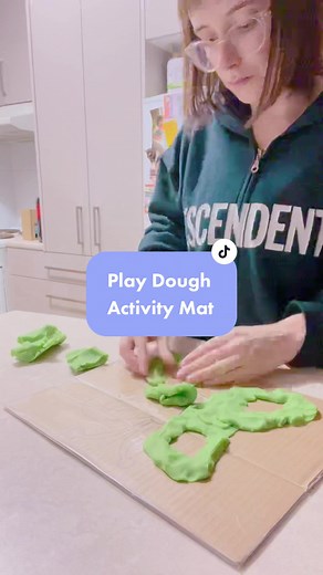 If your toddler is like mine they need a little direction otherwise the play dough gets squished once and they walk away 😅 #activitiesfortoddler #playdoughactivities #playideasfortoddler #reusepackaging #recycledcrafts #toddleractivityideas #kidsartsandcrafts #rainydayactivity #toddleractivityideas #simpleplayideas #toddlermumlife