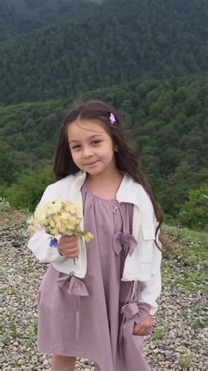 bəziləri Anzoru sevirmiş Mosum sən heç kefini pozma ata onu azdıracağ az qalıb 😅❤️