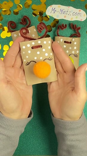 1.2M views · 8.9K reactions | ✨歷 DIY Reindeer Christmas Craft!  How...