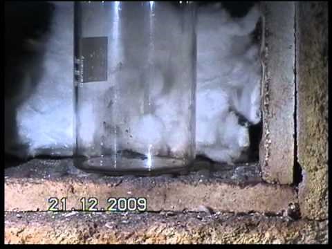 Graphite oxide exfoliation by heating: exlplosion with fire
