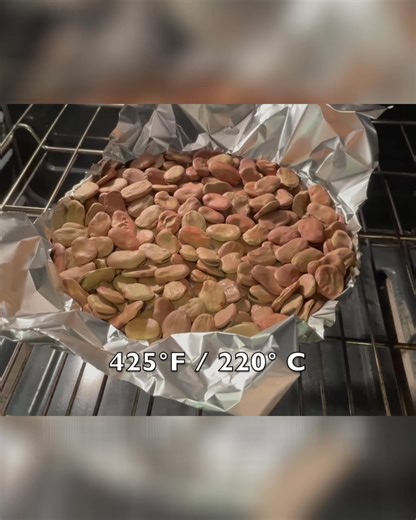 The Best Pecan Pie ever is from 1915 and has no corn syrup | Tasting History