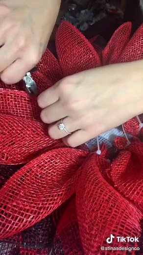 DIY White Poinsettia Wreath Tutorial