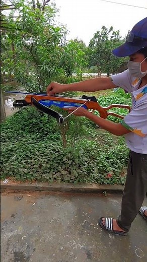 DIY Crossbow - Super Powerful Homemade Crossbow