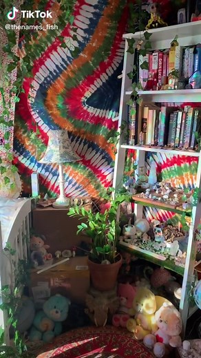 Can you name all of them? #rainbow #crystals #crystaltok #collection #crystal #trending #crystalcollection #room #fyp #rainbowcrystals #foryou