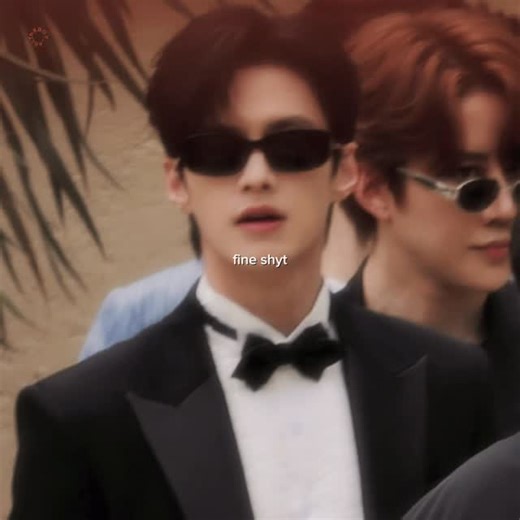 Kdrama.boy.4💗 on Instagram: "The face card🛐 . . . . Currently in: Speed and love 🌷Genre: Action and romance 💙Where to watch: kisskh 🛐Plot: Jiang Mu (played by Yu Shuxin) was a pampered younger sister before age nine, while Jin Chao (played by He Yu) was the favored elder brother. That year, their parents divorced, and their father and brother went to Thailand to make a living. At the age of 19, she learned the secret that her brother had been adopted and flew to Thailand alone without telli