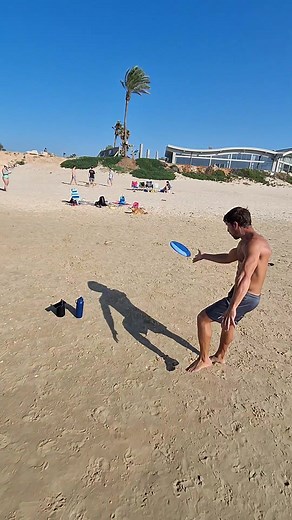 Mastering Frisbee Skills: Unbelievable Trick Shots