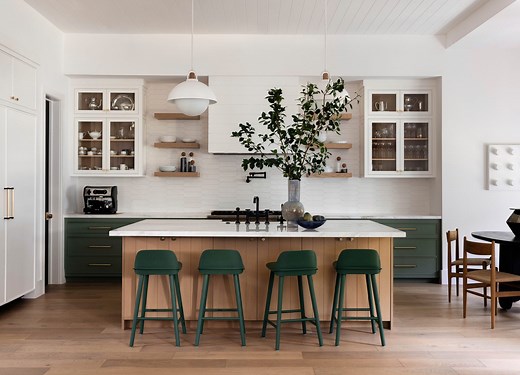 25 Easy Ways to Add More Spice to Your Kitchen Island