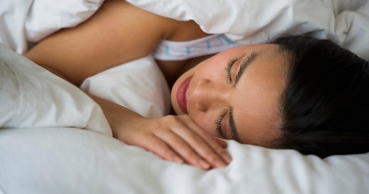 White noise to help you sleep? A neurologist explains why people are turning to "sound masking"