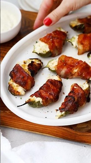 Easy Bacon Jalapeño Poppers (Naturally Gluten-Free!)