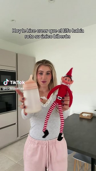 Reacción del Elfo Travieso al Biberón Roto 😂