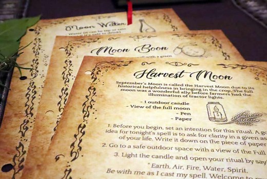 Lunar Witch Guide & Grimoire: Magic Spells and PDF Book