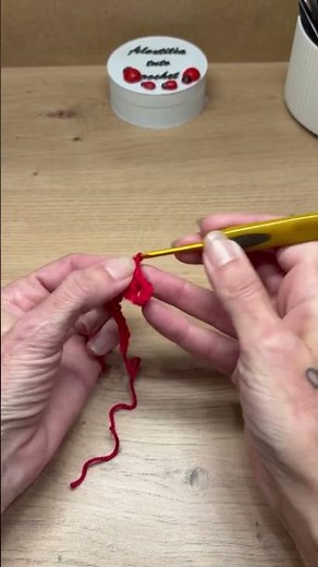Crochet Tutorial: A beautiful heart-shaped centerpiece! ❤️🧶 #Shorts