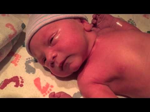 NEWBORN BABY BOY - 1 HOUR OLD