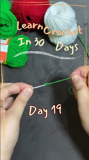 🧶Day19 | 30 Days Crochet Challenge|How to Join Two Yarns in Crochet|crochet for Beginners #shorts