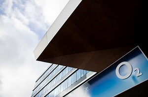 Telefónica Deutschland mit der Marke O2: Mobilfunkanbieter schafft Präsenzpflicht für Angestellte völlig ab