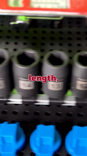 Got Lots of Sockets? The 28-inch Aluminum Socket Rail is PERFECT!