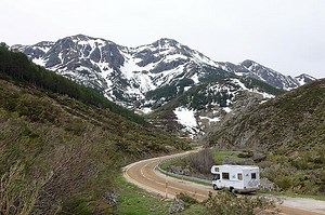 RV Camping: The Ultimate Beginner's Guide - Your RV Lifestyle