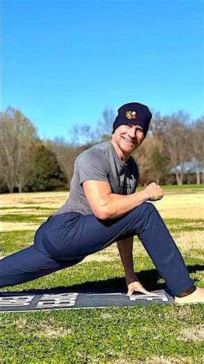 12 Hip Mobility Stretches for INCREDIBLE Flexibility #hippainrelief