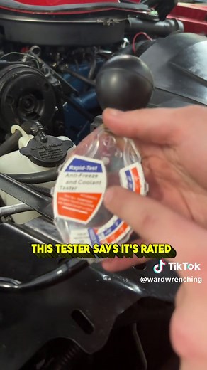 How To Use An Antifreeze Tester In 60 Seconds Or Less #antifreeze #radiator #mechanic #coolant #cars #howto #tools #automotive