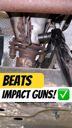 This Ratchet Does What NO Impact Can 🤯 #mechanic