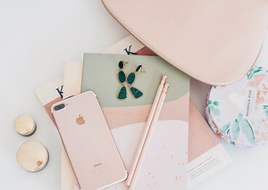 How to create pretty digital planner covers using Canva for free - DigitalbossCreations