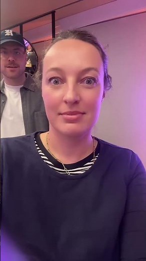 How symmetrical are our faces?