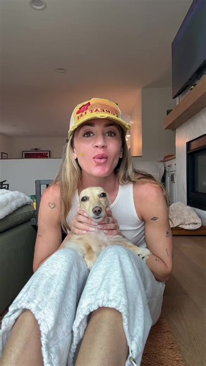 Dog Didn't Tell Me I Had Something in My Teeth — Funny Dachshund Moment