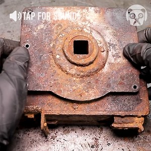 Restoring a rusty WW2 belt filling machine for ammunition | Science, Tech and Universe